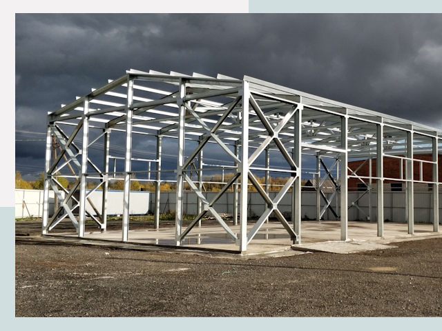 Двускатные ангары в Орск от 620 руб. за квадрат